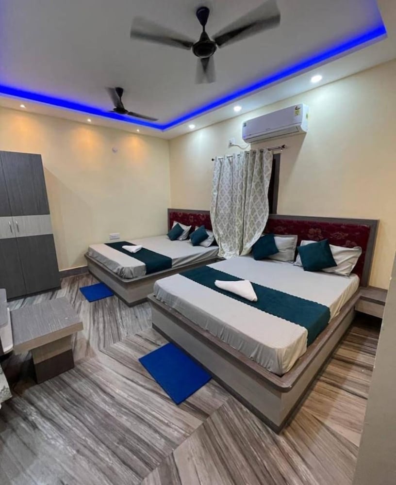 Deluxe Double Room, Multiple Bedrooms, City View