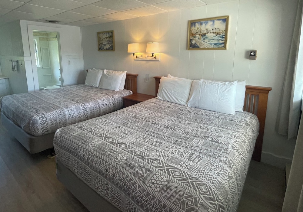 Premium Double Room, 2 Queen Beds, Kitchenette photo 1