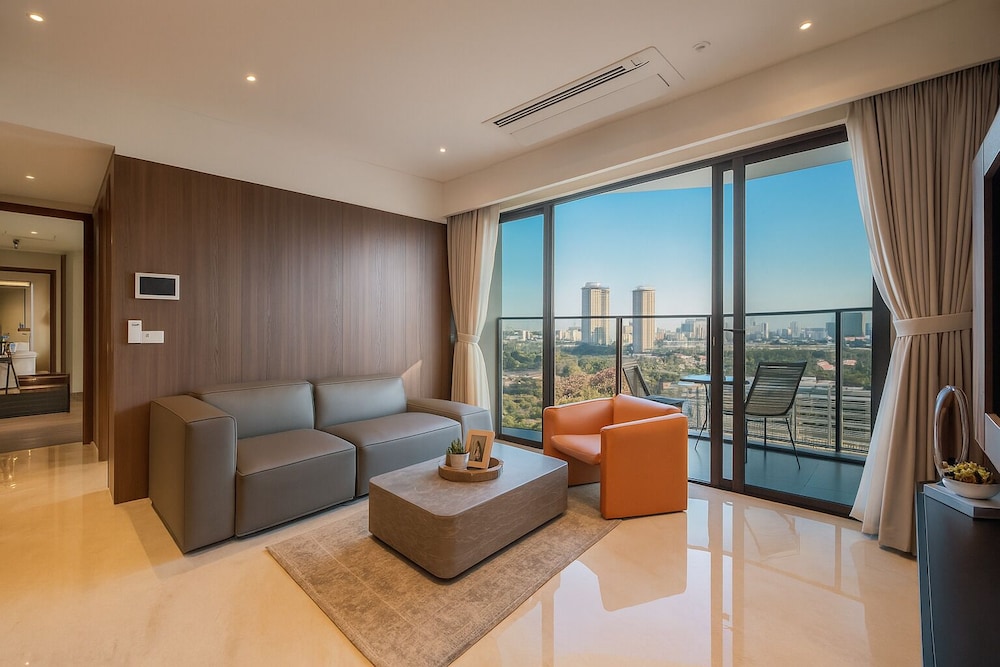 Superior Apartment, 2 Bedrooms, Balcony, City View photo 1
