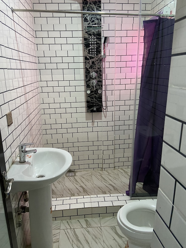 Executive Suite photo 3