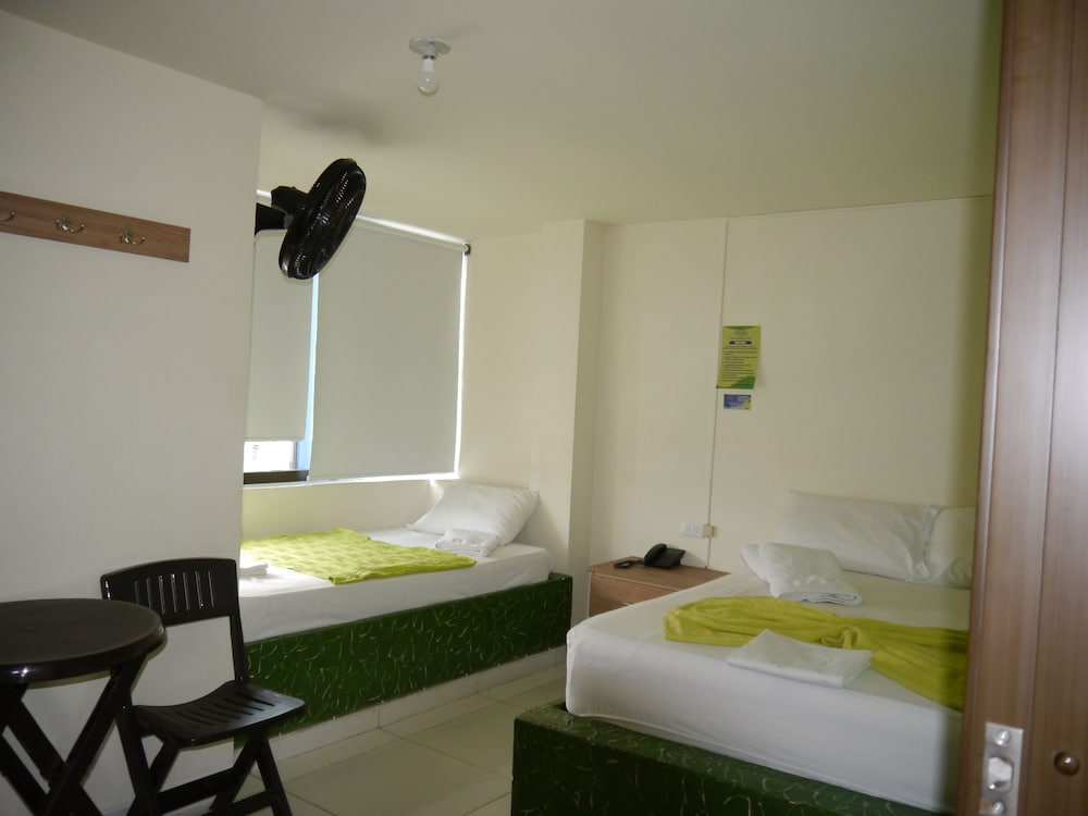 Family Room, 2 Double Beds