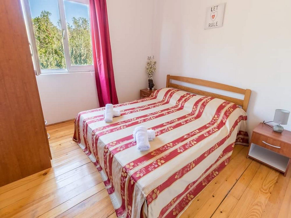 Apartment (Two Bed Apt,Terrace,Sea View)