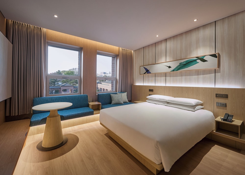 Standard Double Room - Photo 2
