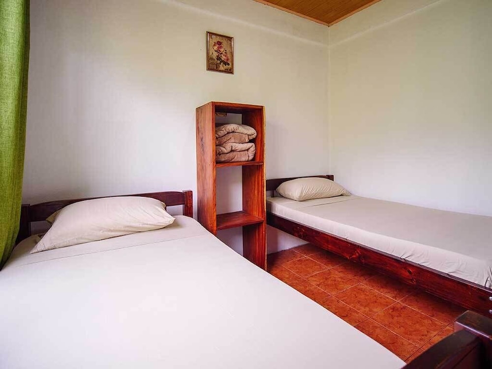 Basic Apartment photo 3