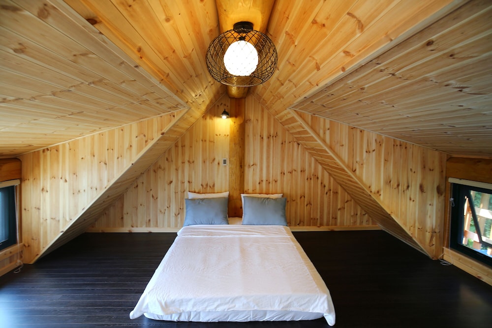 Room (7 Seo-Pi) photo 1