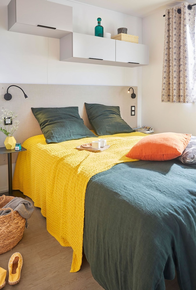 Premium Mobile Home, 2 Bedrooms, Non Smoking photo 1