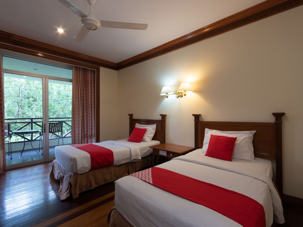 Deluxe Twin Room photo 3