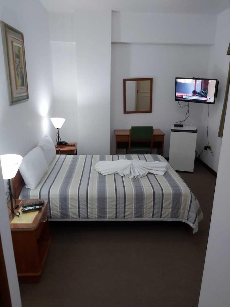 Standard Double Room, 1 Double or 2 Twin Beds photo 2