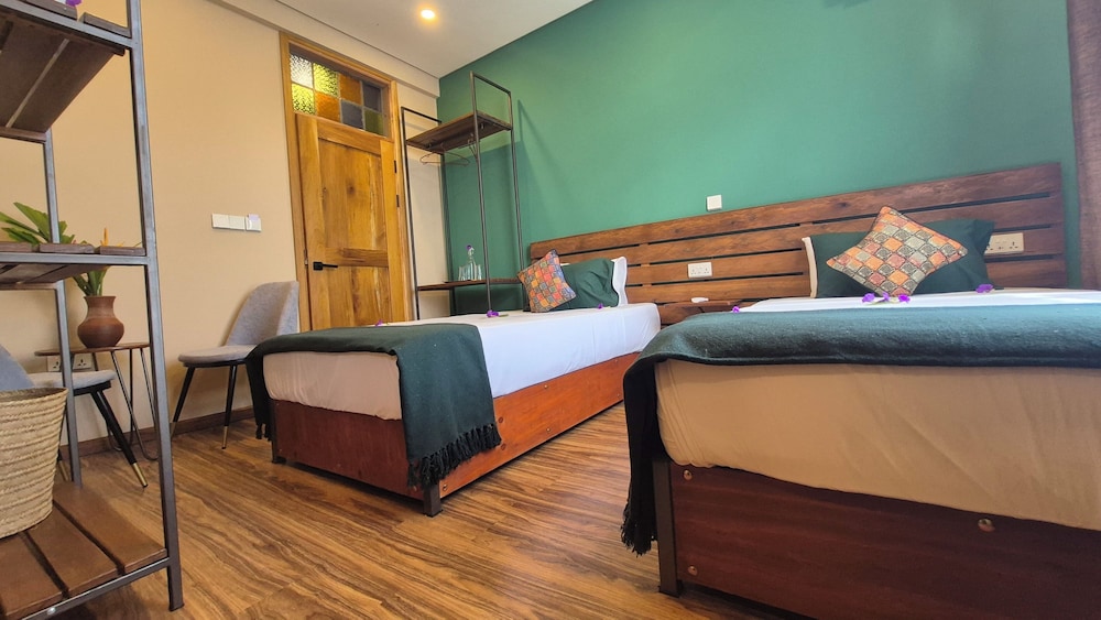 Comfort Twin Room, Pool View