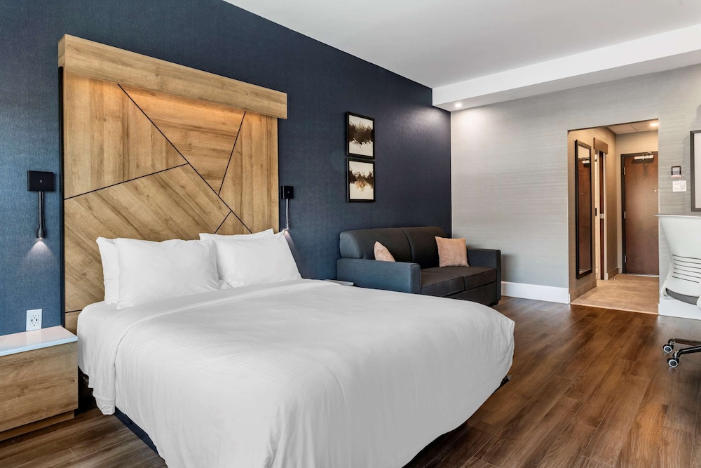 Suite, Multiple Beds, Non Smoking