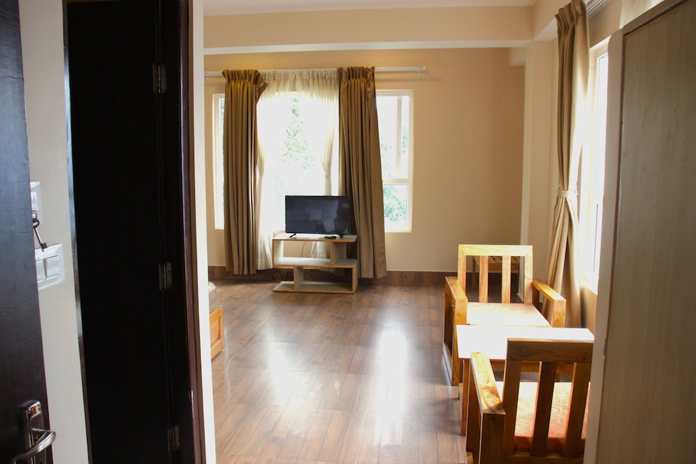 Super Deluxe Room - Photo 19
