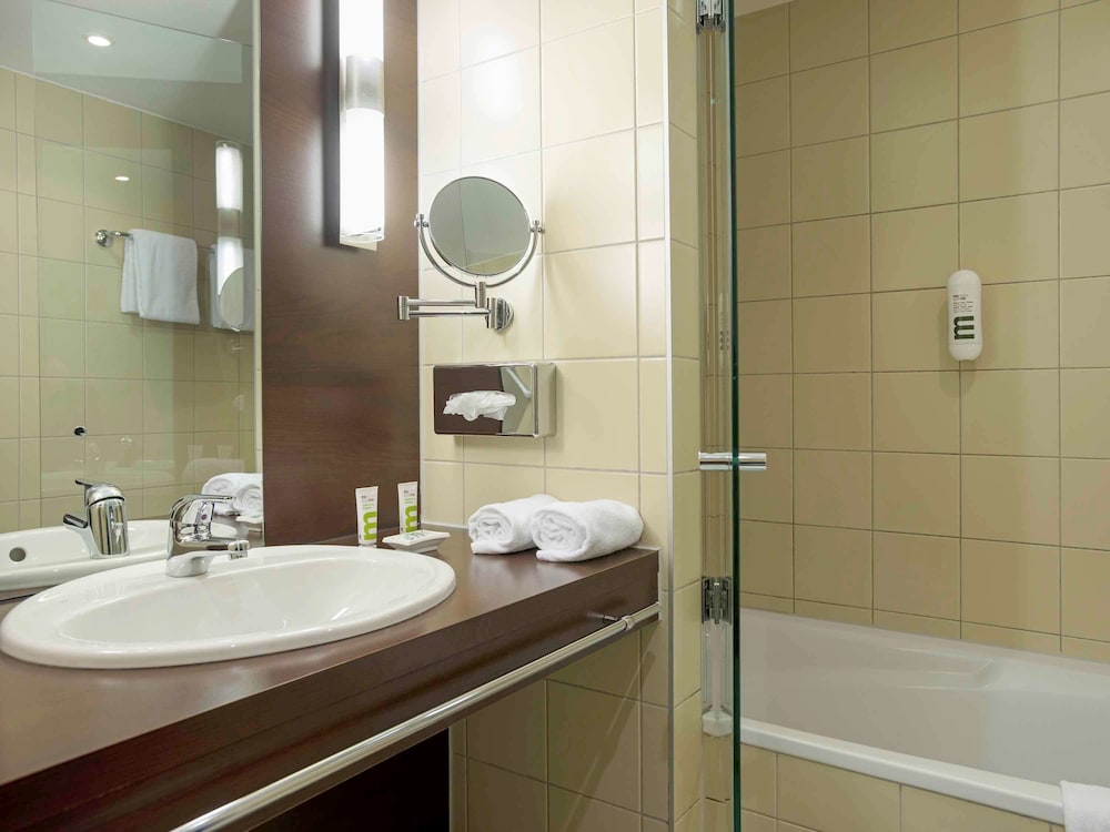 Junior Suite, 1 Double Bed thumbnail 6