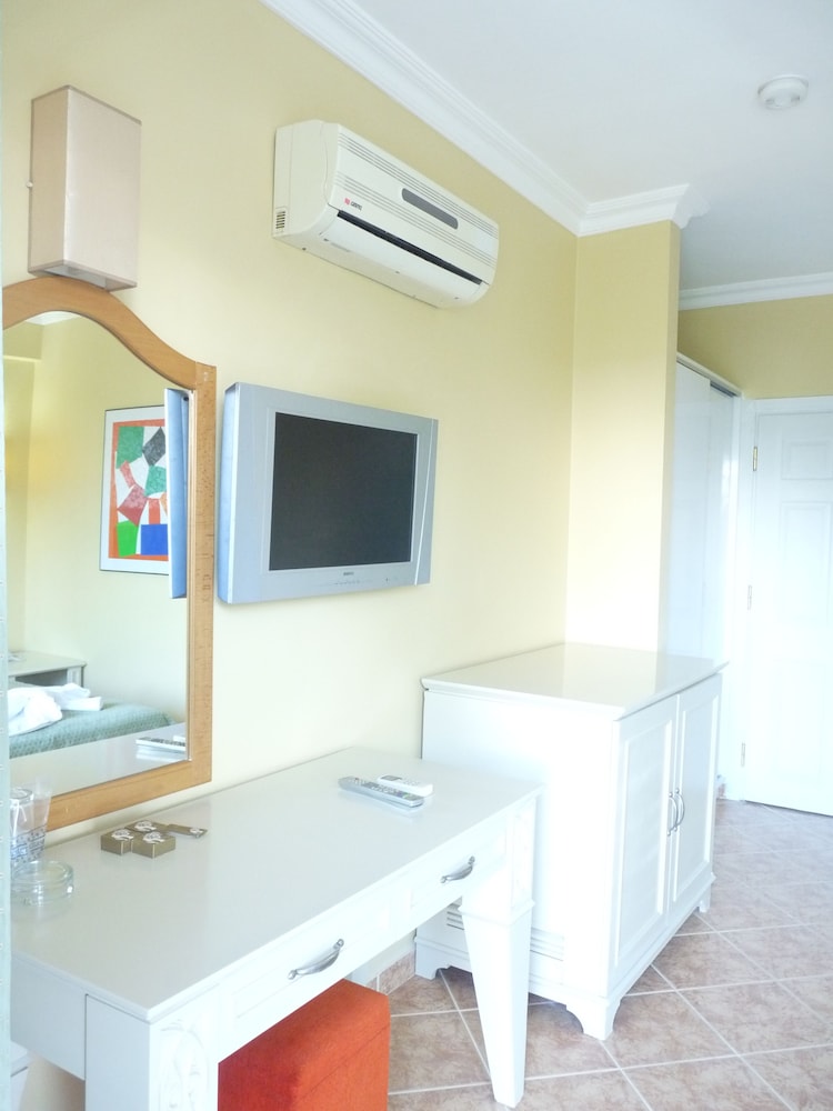 Economy Room photo 3