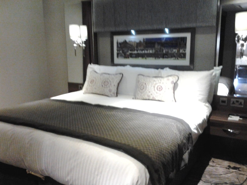 Executive Double Room, 1 Queen Bed - Photo 1