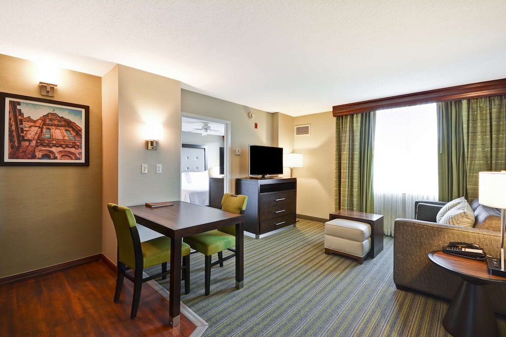 Suite, 1 Bedroom - Photo 5