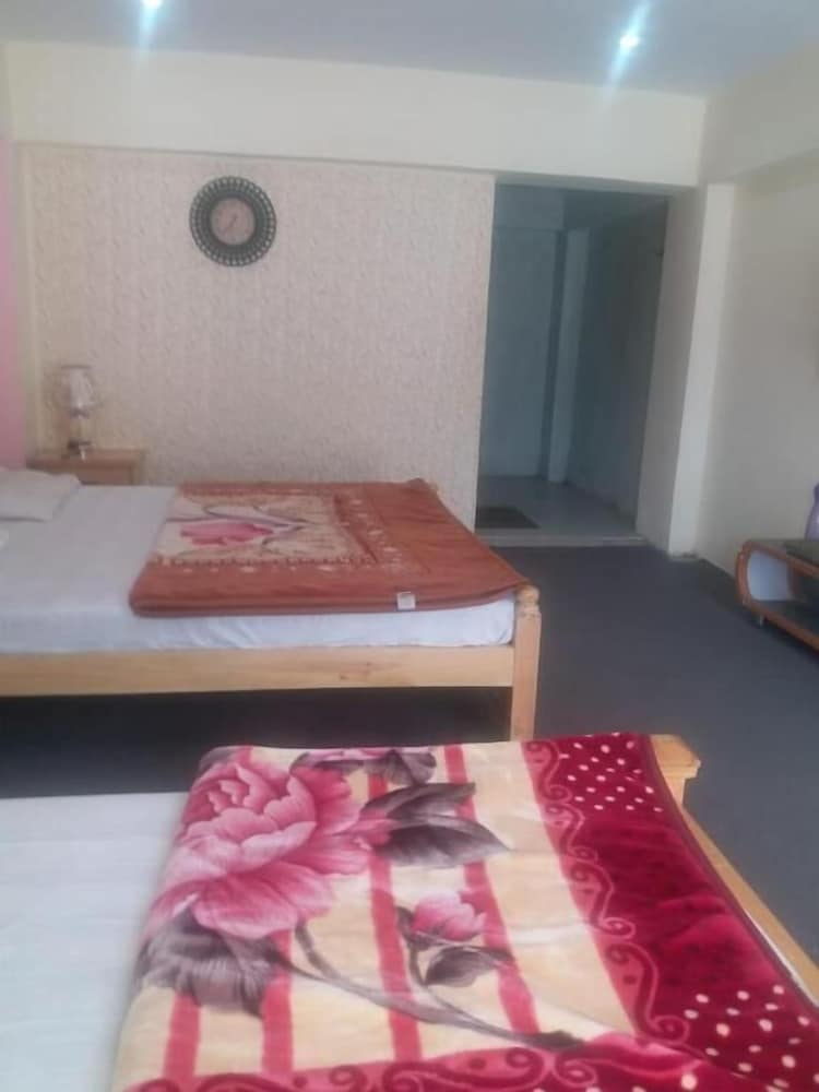 Deluxe Triple Room photo 3