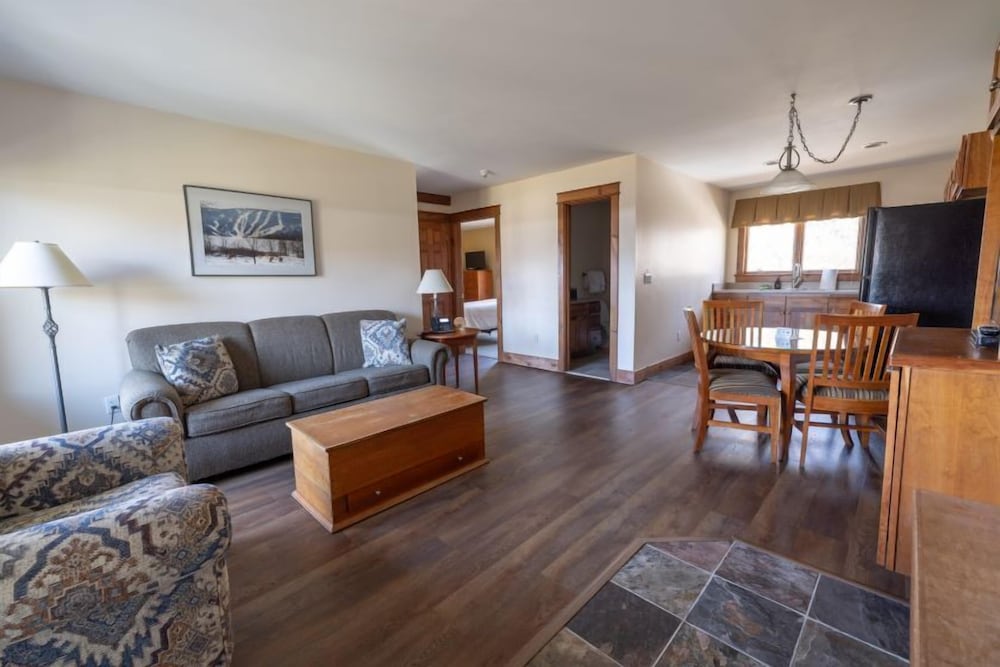 Twin Room, 2 Bedrooms (Windwood)