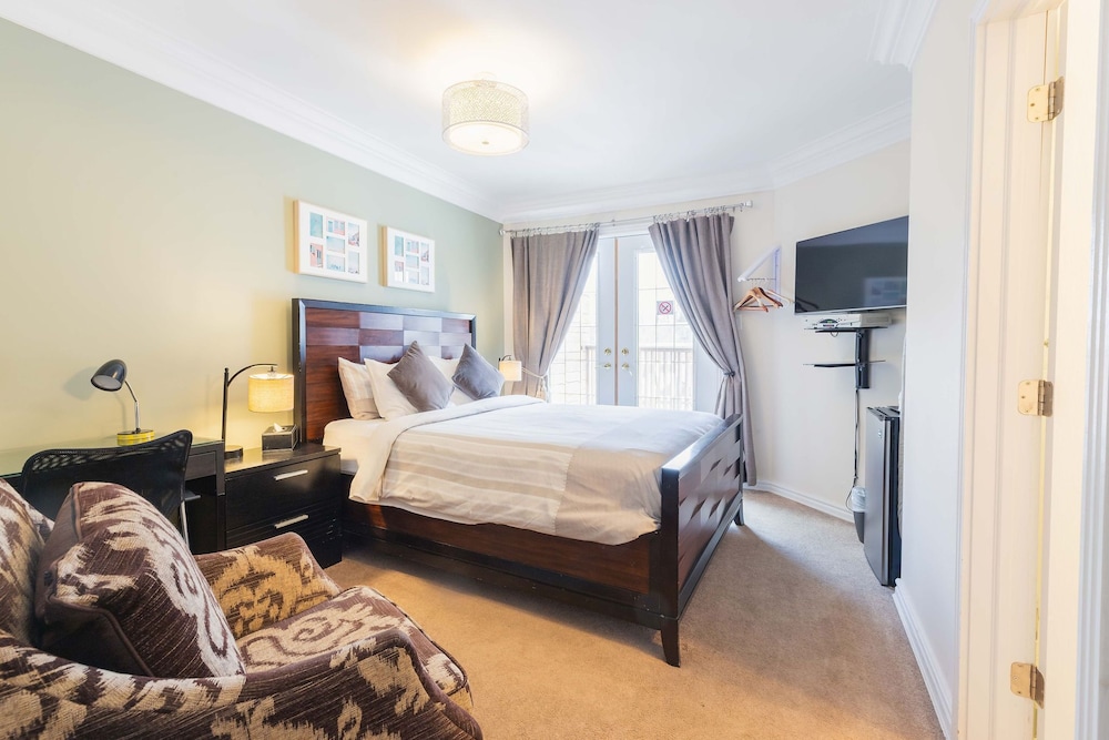 Double Room, Ensuite (Upper Floor)