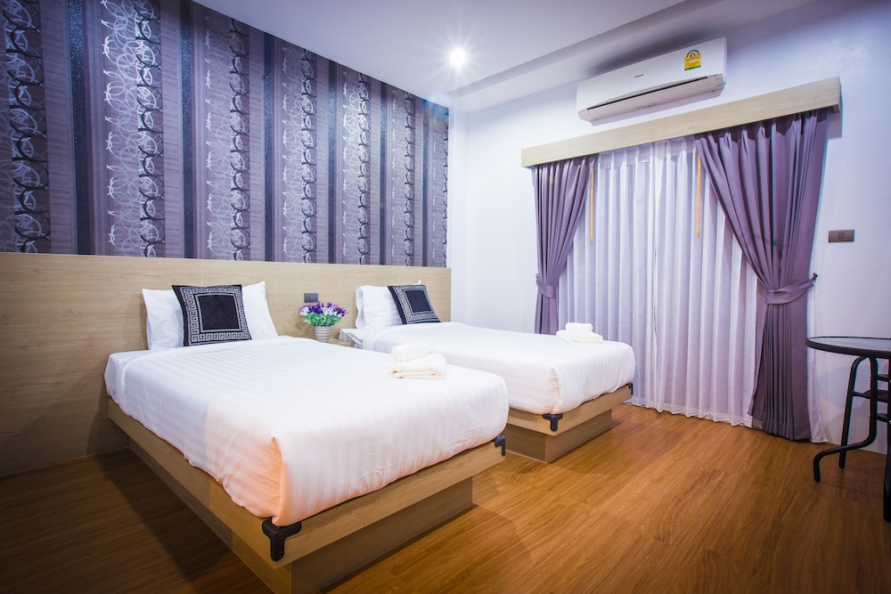 Superior Twin Room, 2 Twin Beds photo 2