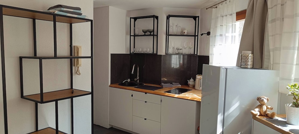 Room, 1 Bedroom, Smoking, Garden View
