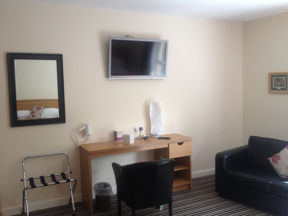 Family Room photo 2