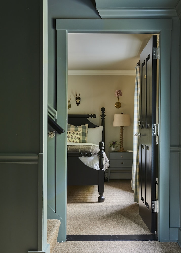 Premium Room, 1 Queen Bed, Fireplace