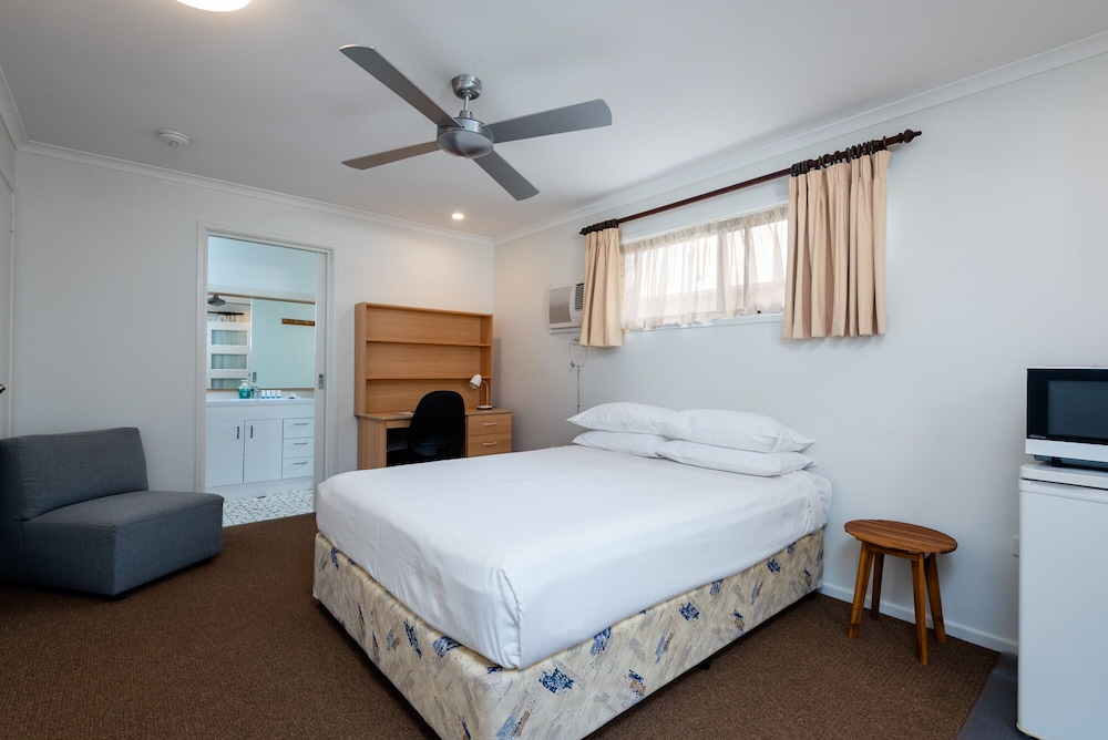 Standard Double Room photo 3