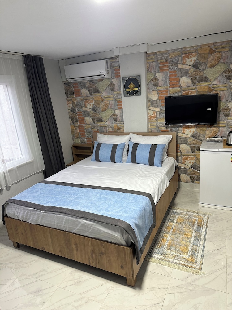 Family Quadruple Room photo 1