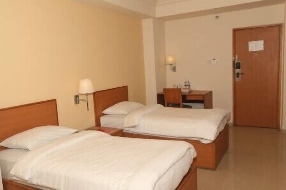 Standard Room photo 2