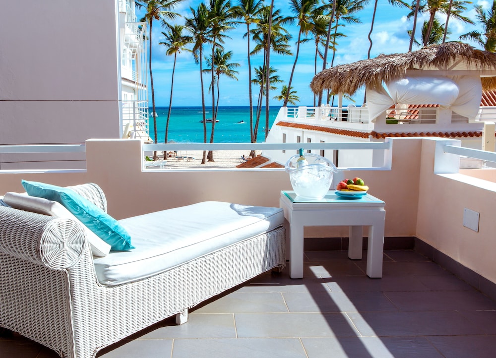 Presidential Villa, 2 Bedrooms, Ocean View, Beachside