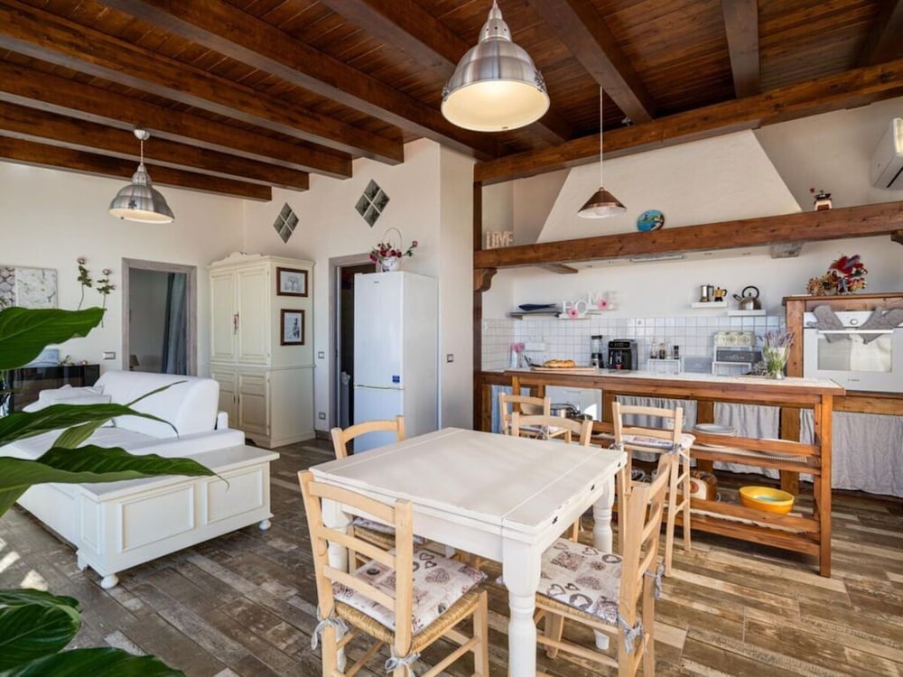 House photo 2