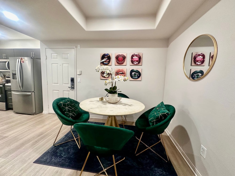 Allura Little Italy - 2 BR in Downtown s Top Spot, Bild 26