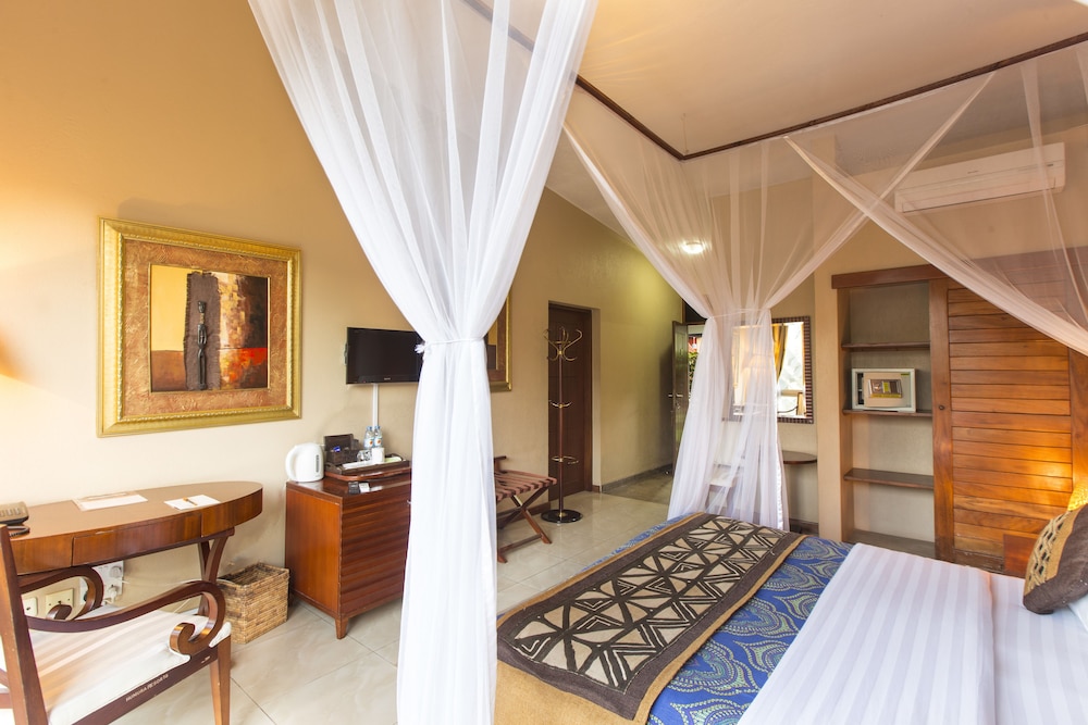 Deluxe Room - Photo 5