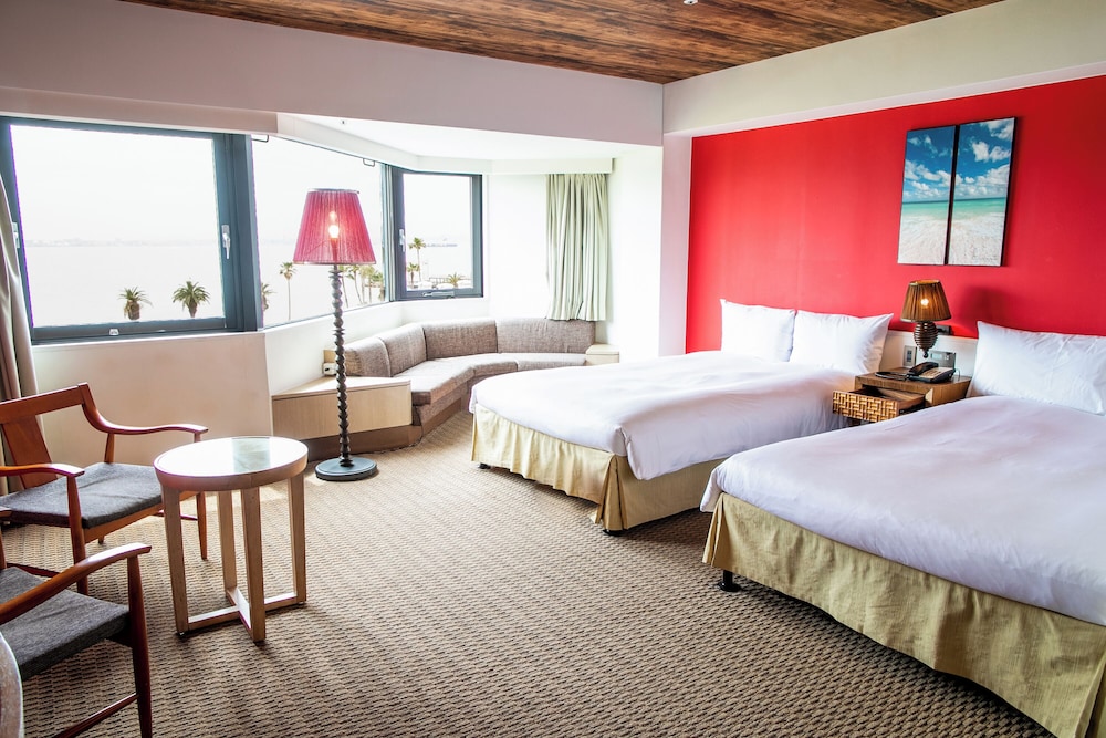 Superior Twin Room, Non Smoking (Upper Floor) - Photo 1
