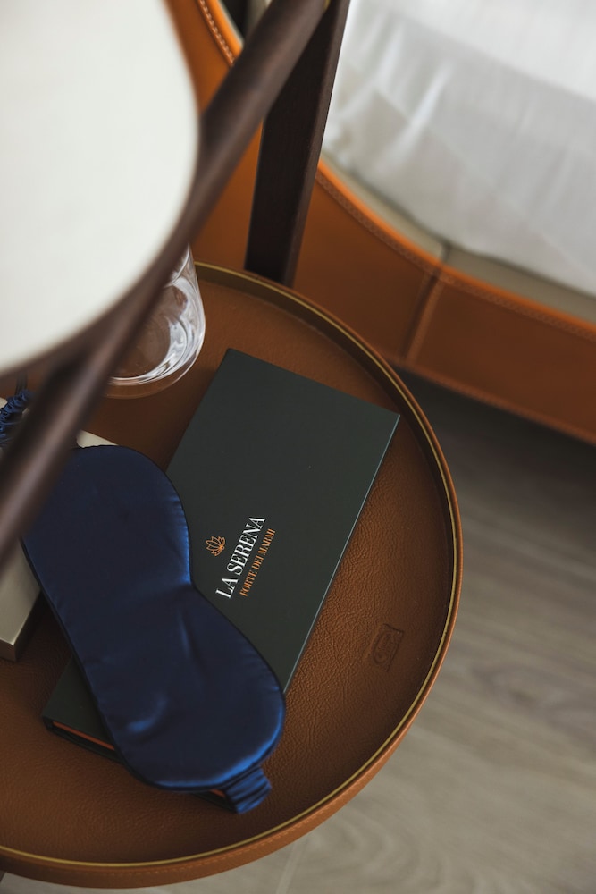 Junior Suite - Photo 13