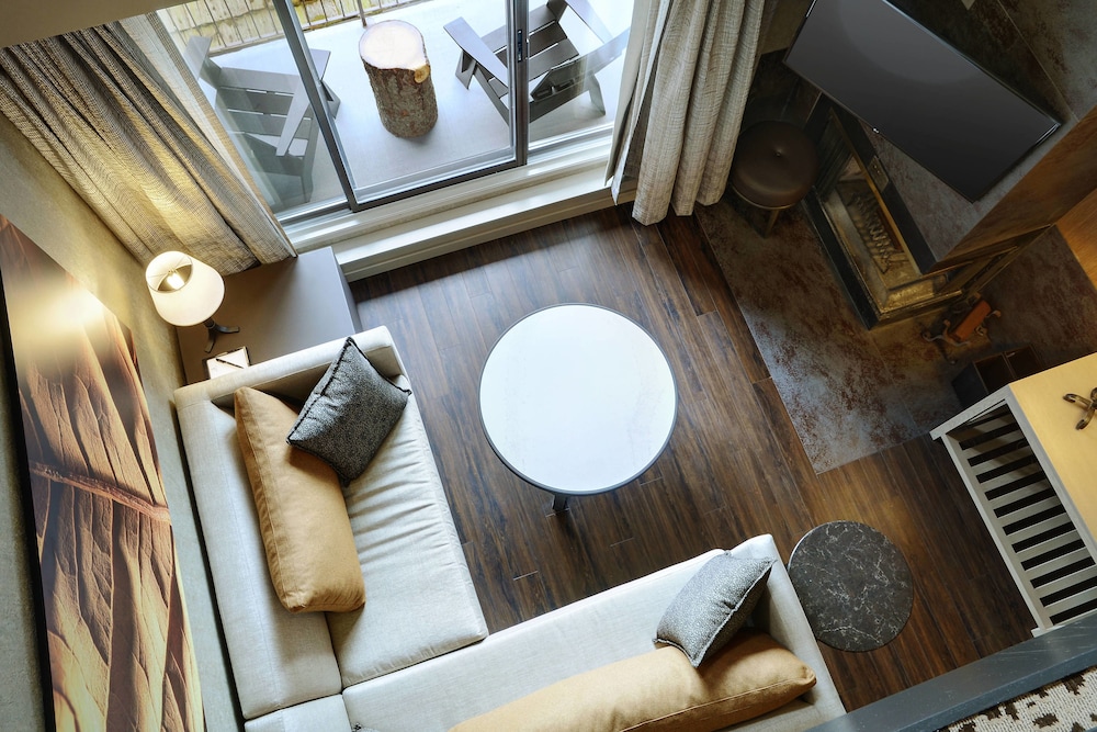 Loft, 1 Bedroom, Balcony - Photo 4