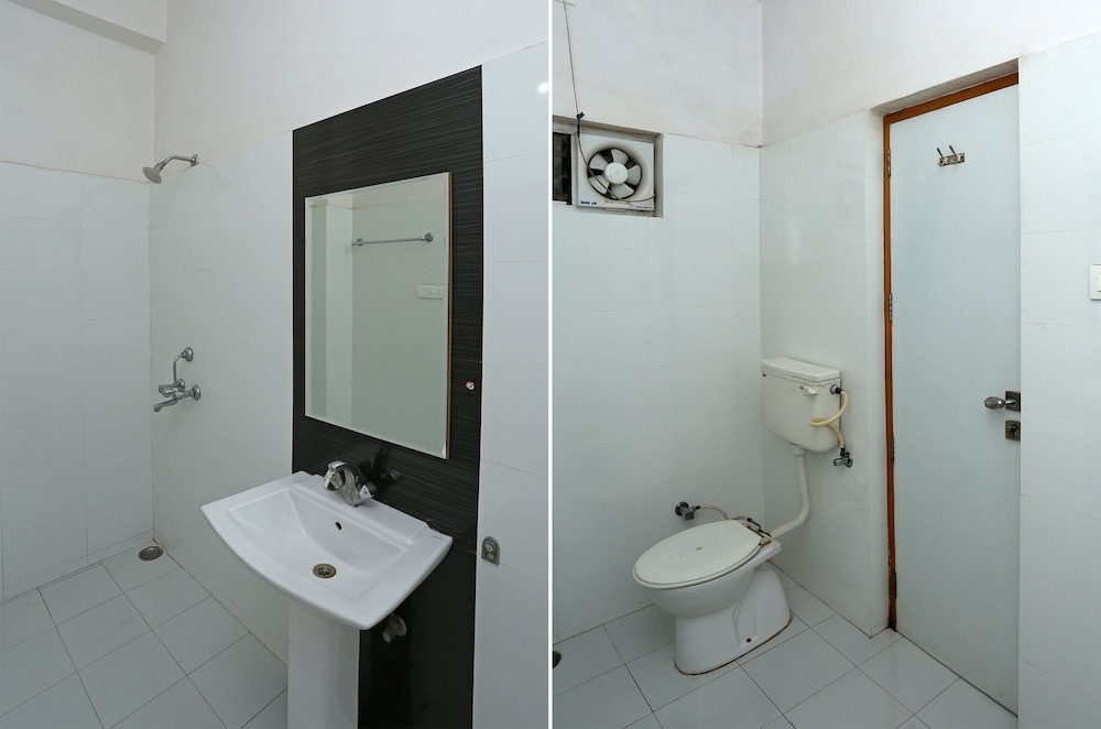 Standard Room photo 2