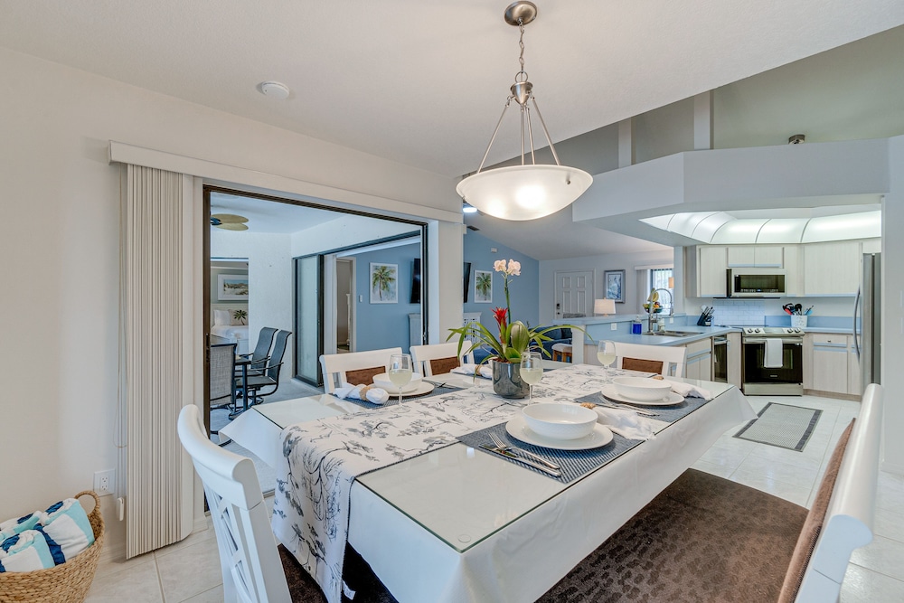House (2 Bedrooms) photo 2