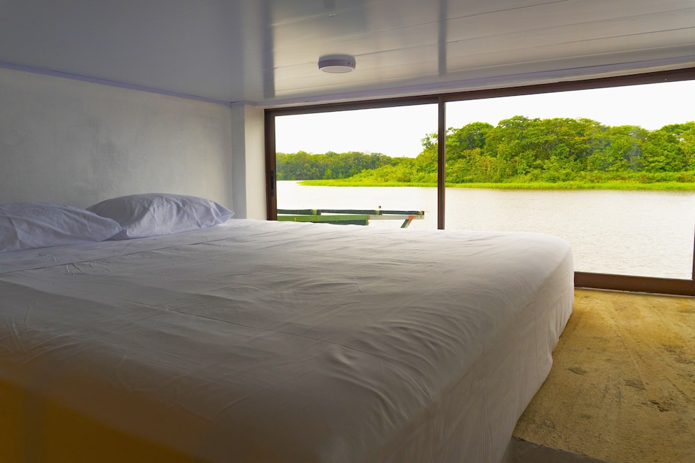 Standard Lagoon View photo 3