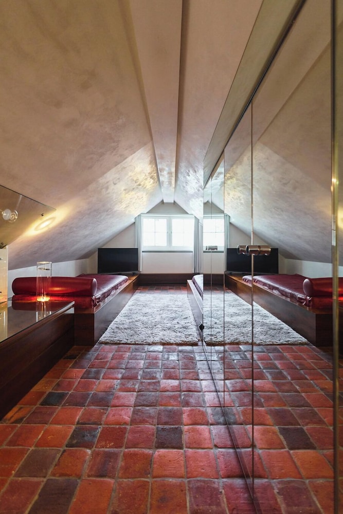 Family Suite (Widder)