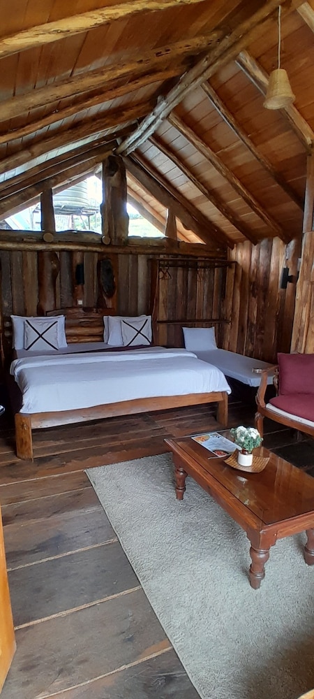 Romantic Cabin