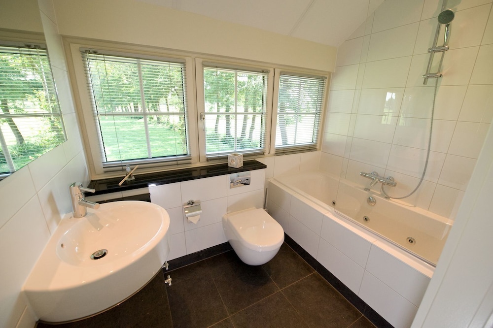 Villa (Beukelaer Comfort 4 persons) photo 2