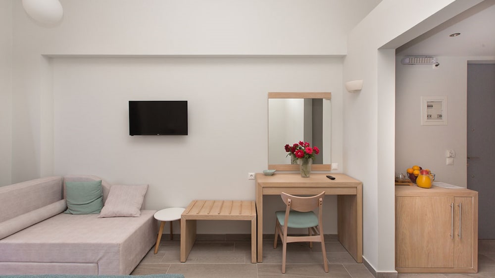 Standard Double Room photo 3