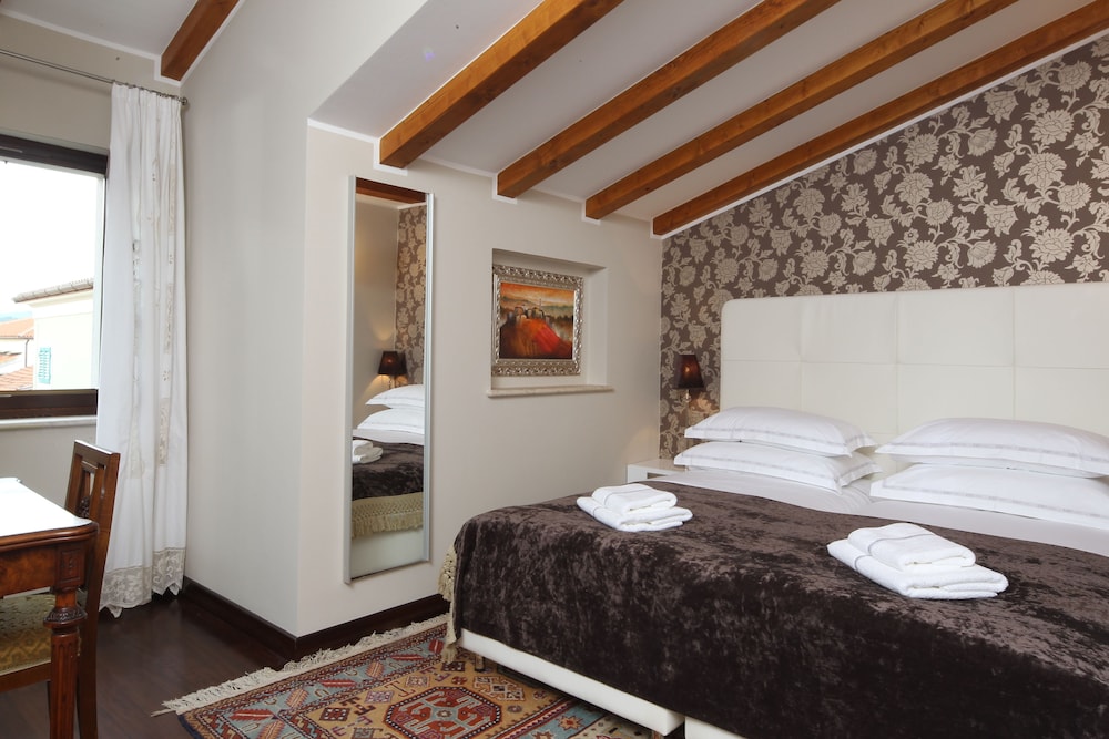 Comfort Double or Twin Room