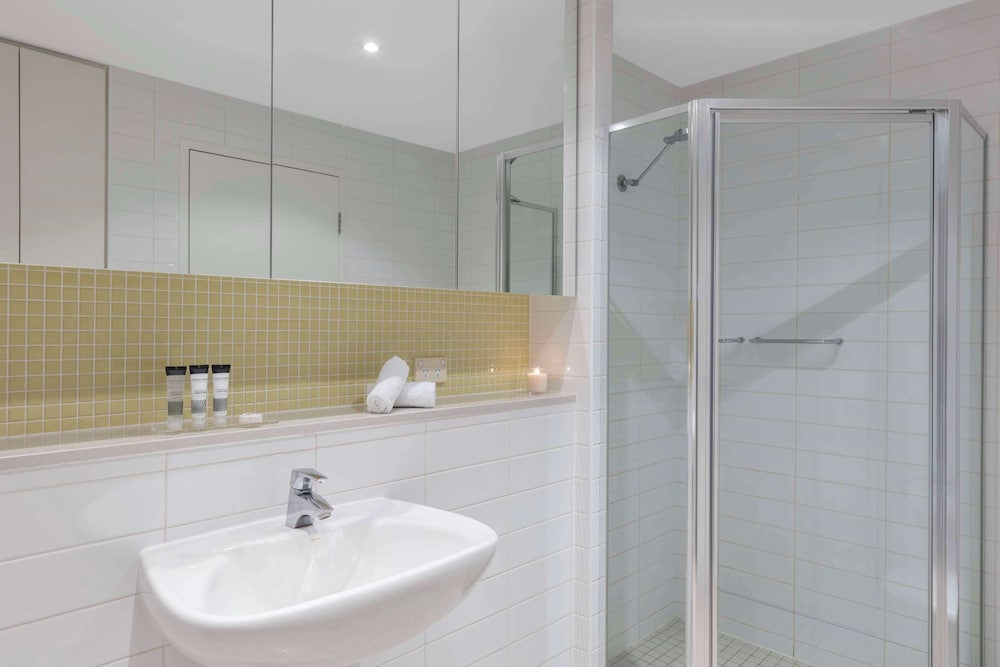 2 Bedroom Executive - Photo 4