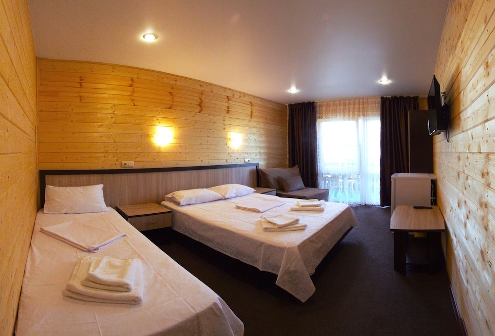 Standard Room photo 2