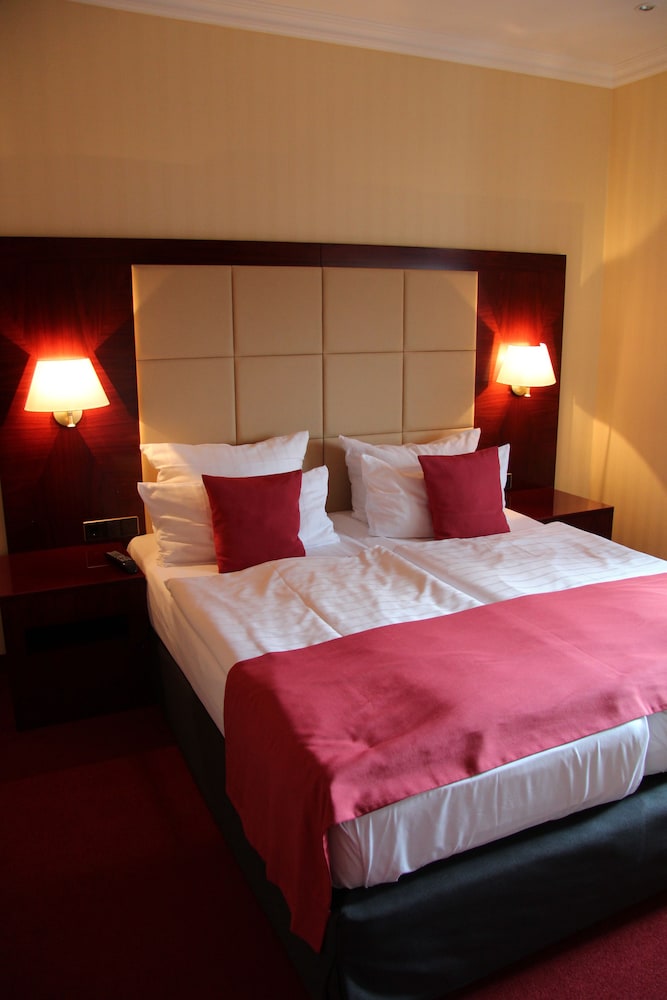 Superior Double Room Single Use photo 2
