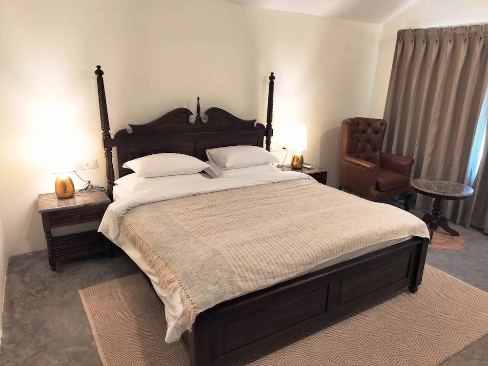 Premium Double or Twin Room photo 2