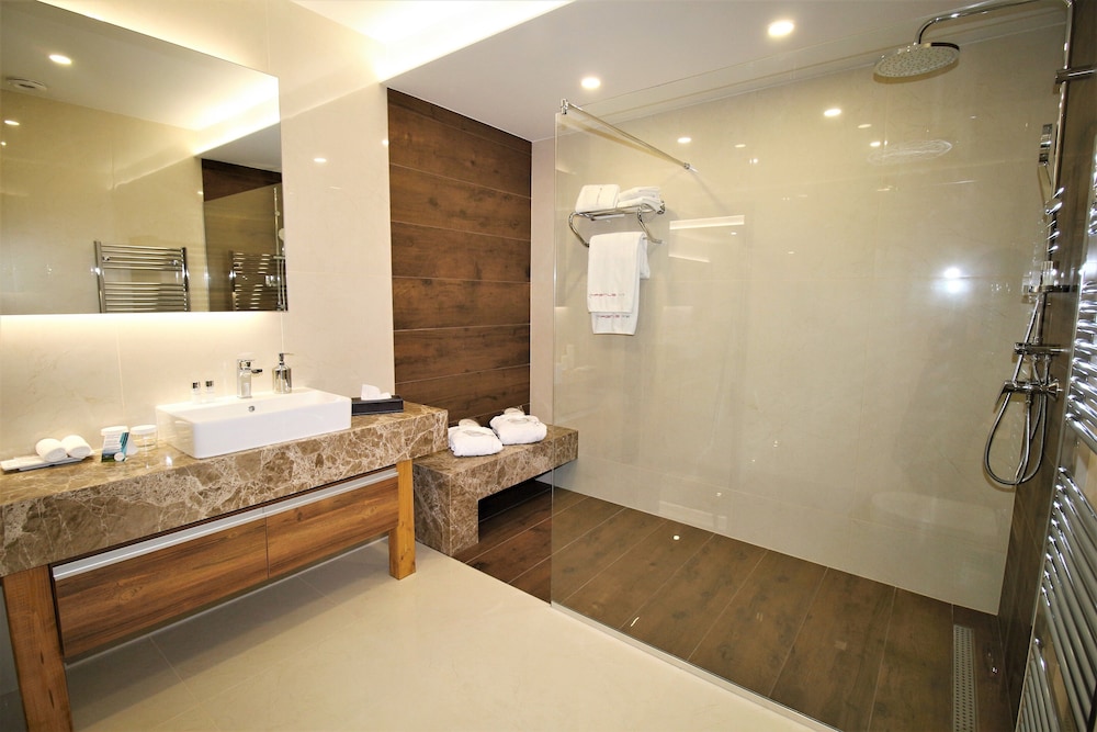 King Suite photo 3