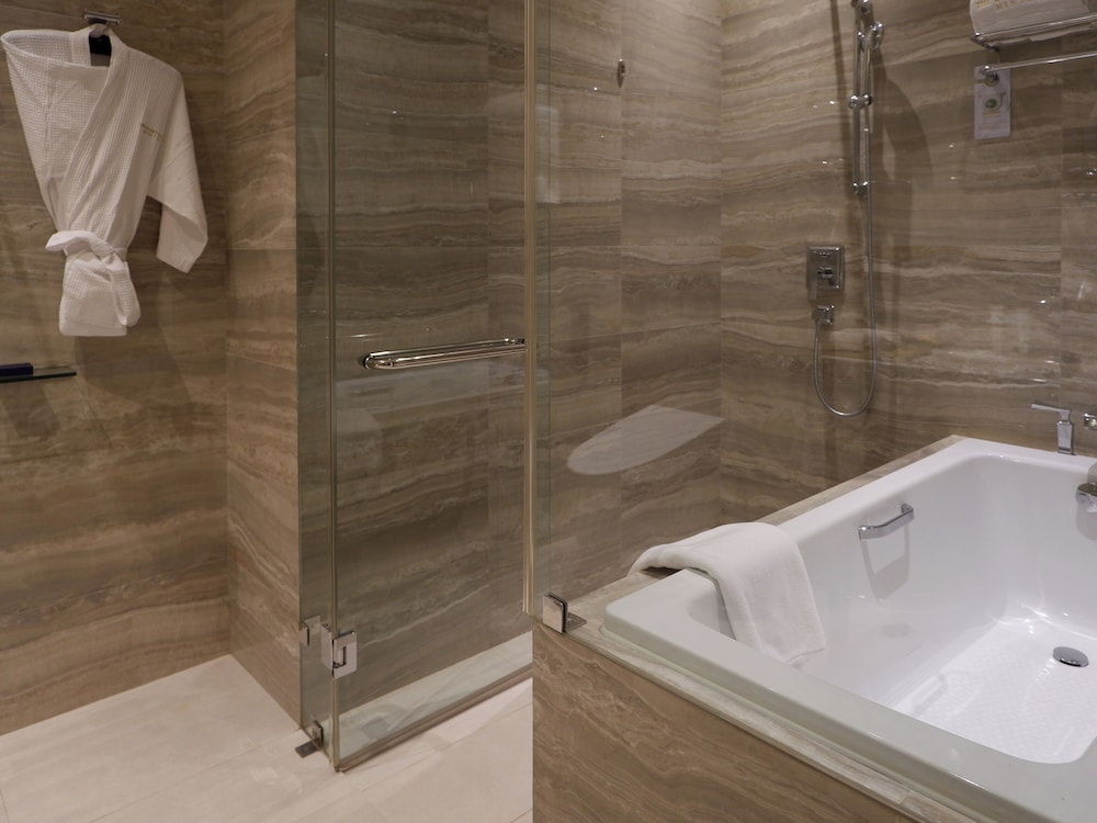1-Bedroom Graaf Suite - Photo 3
